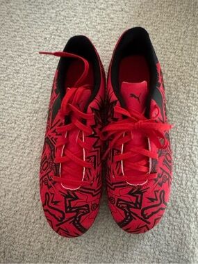 New Puma Kids' Red and Black Cleats
